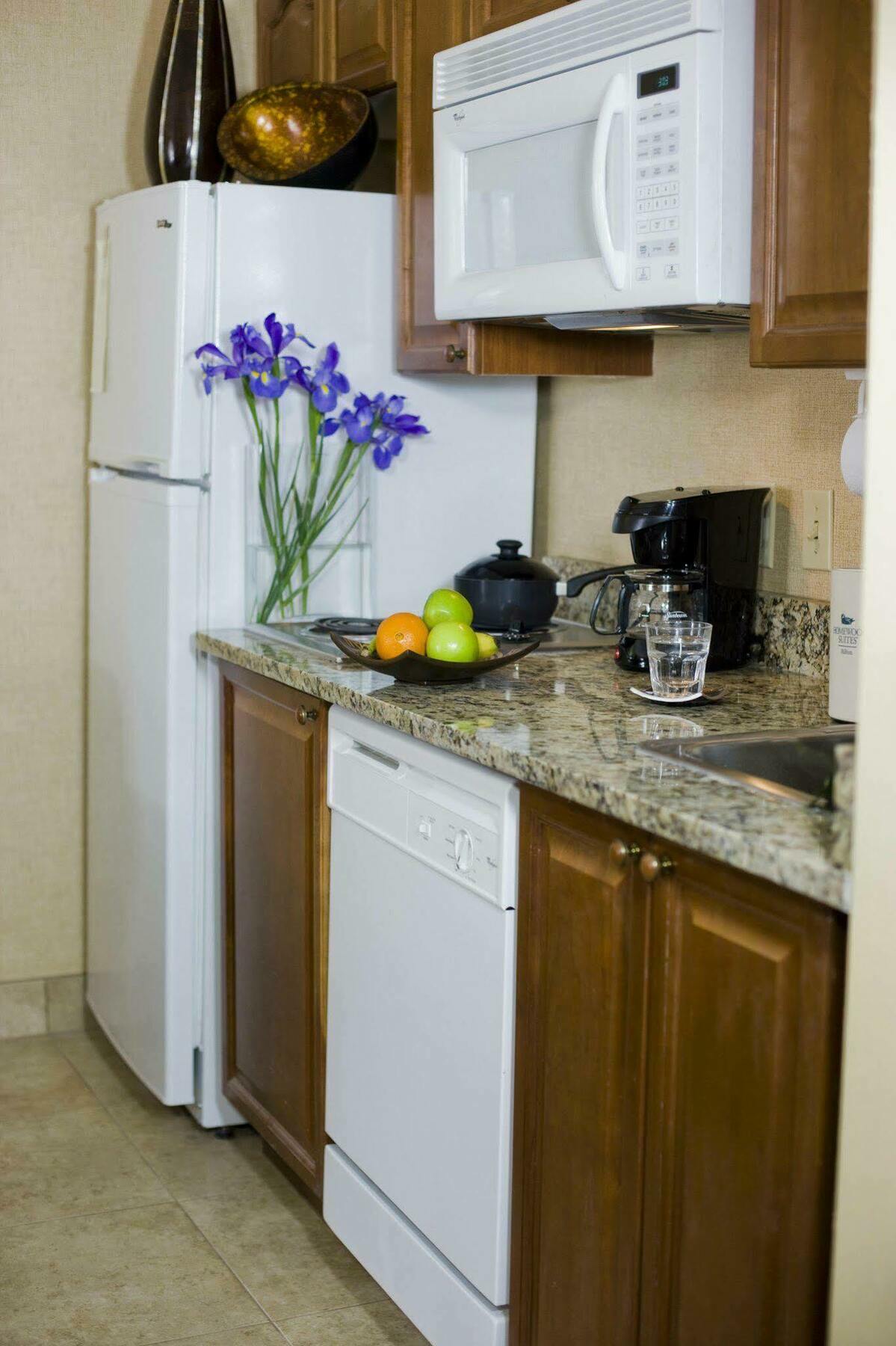 Homewood Suites By Hilton Λούμποκ Δωμάτιο φωτογραφία
